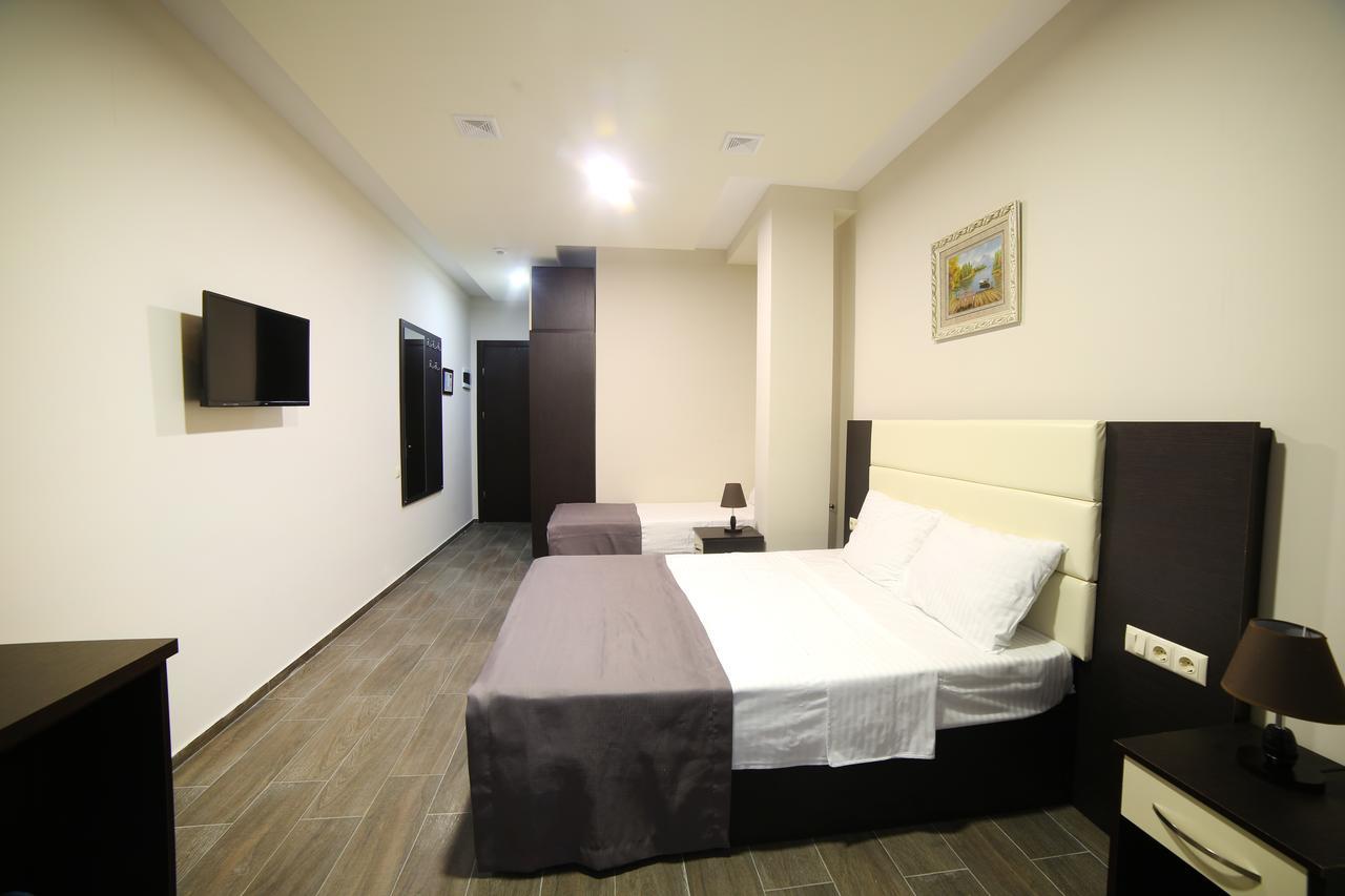 באטומי Hotel Jeal מראה חיצוני תמונה