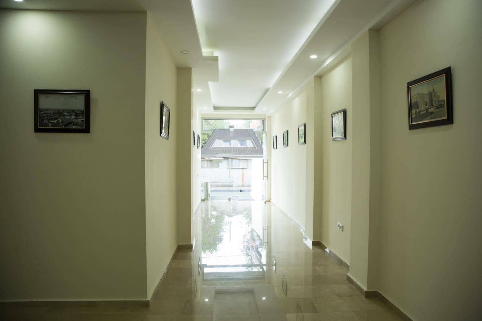 באטומי Hotel Jeal מראה חיצוני תמונה